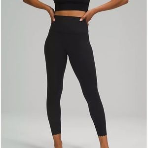 Lululemon Scalloped Hem Align leggings, size 0